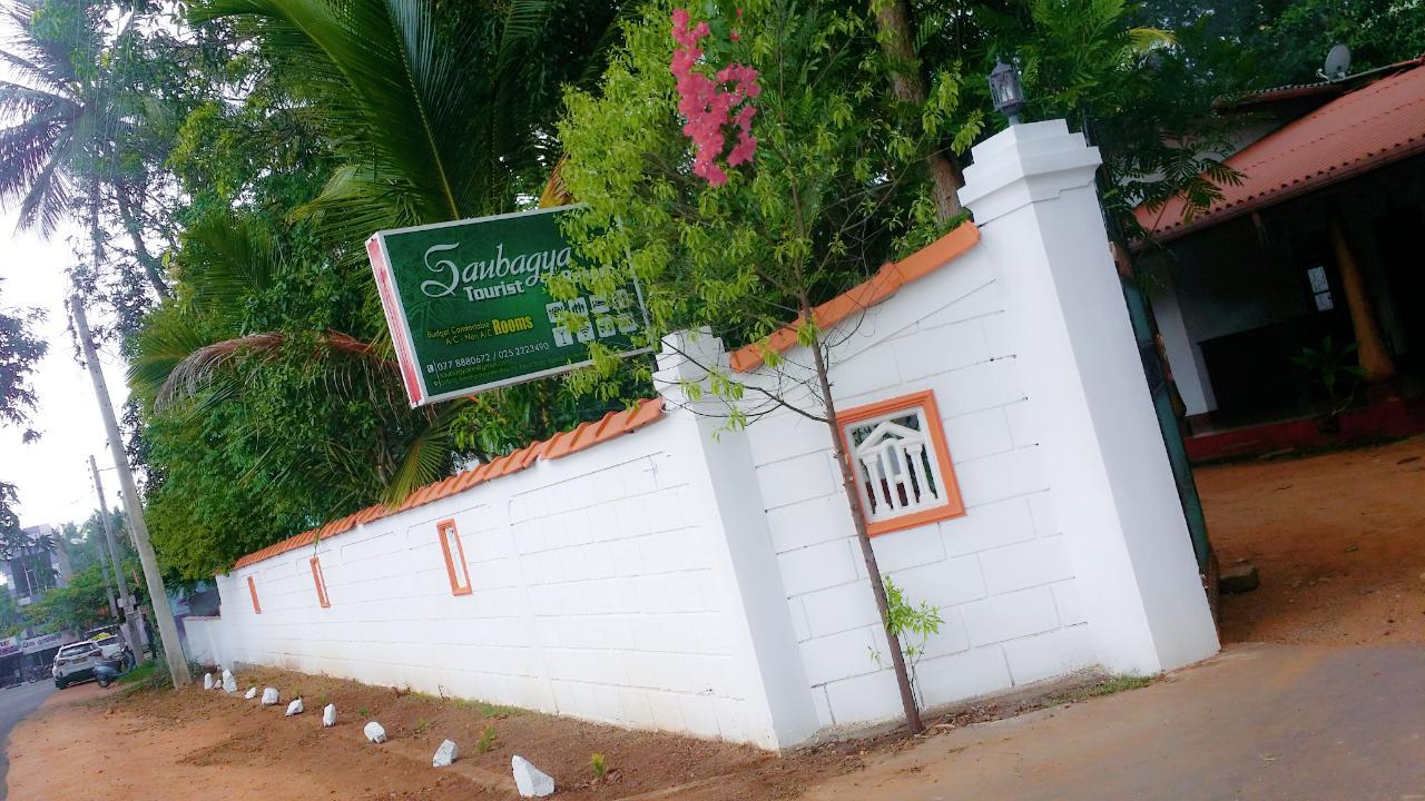 Saubagya Inn Holambra Exterior foto