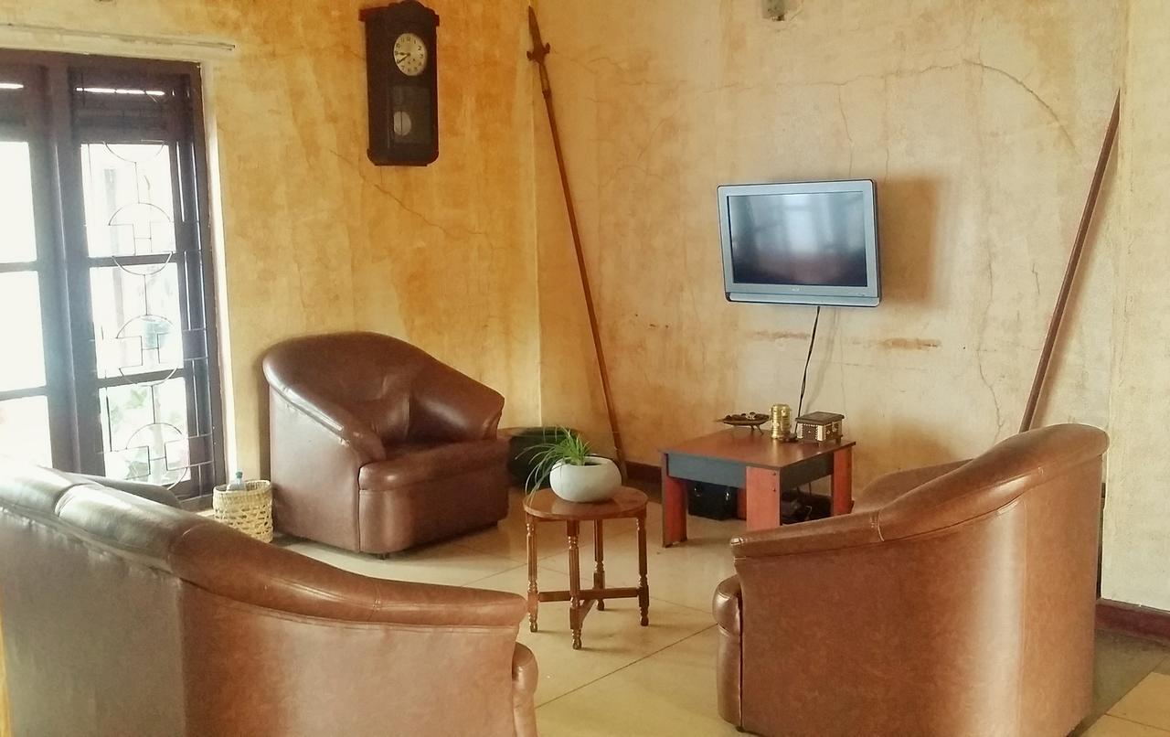 Saubagya Inn Holambra Exterior foto